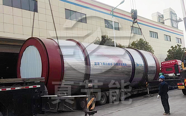 化工污泥干燥機(jī)吊裝現(xiàn)場(chǎng) 化工污泥干燥機(jī)吊裝現(xiàn)場(chǎng)